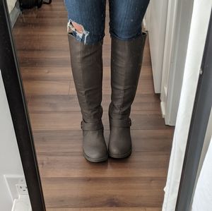 Grey Knee High Boots - Size 9